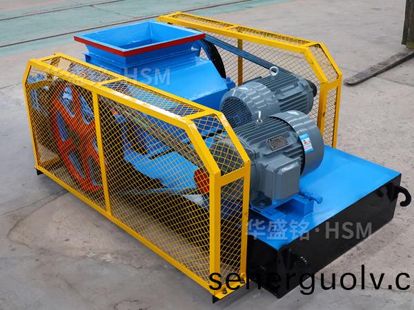 生石灰雙齒輥破碎機(jī)